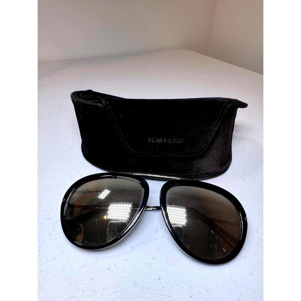 Stylish Tom Ford Sunglasses with Case